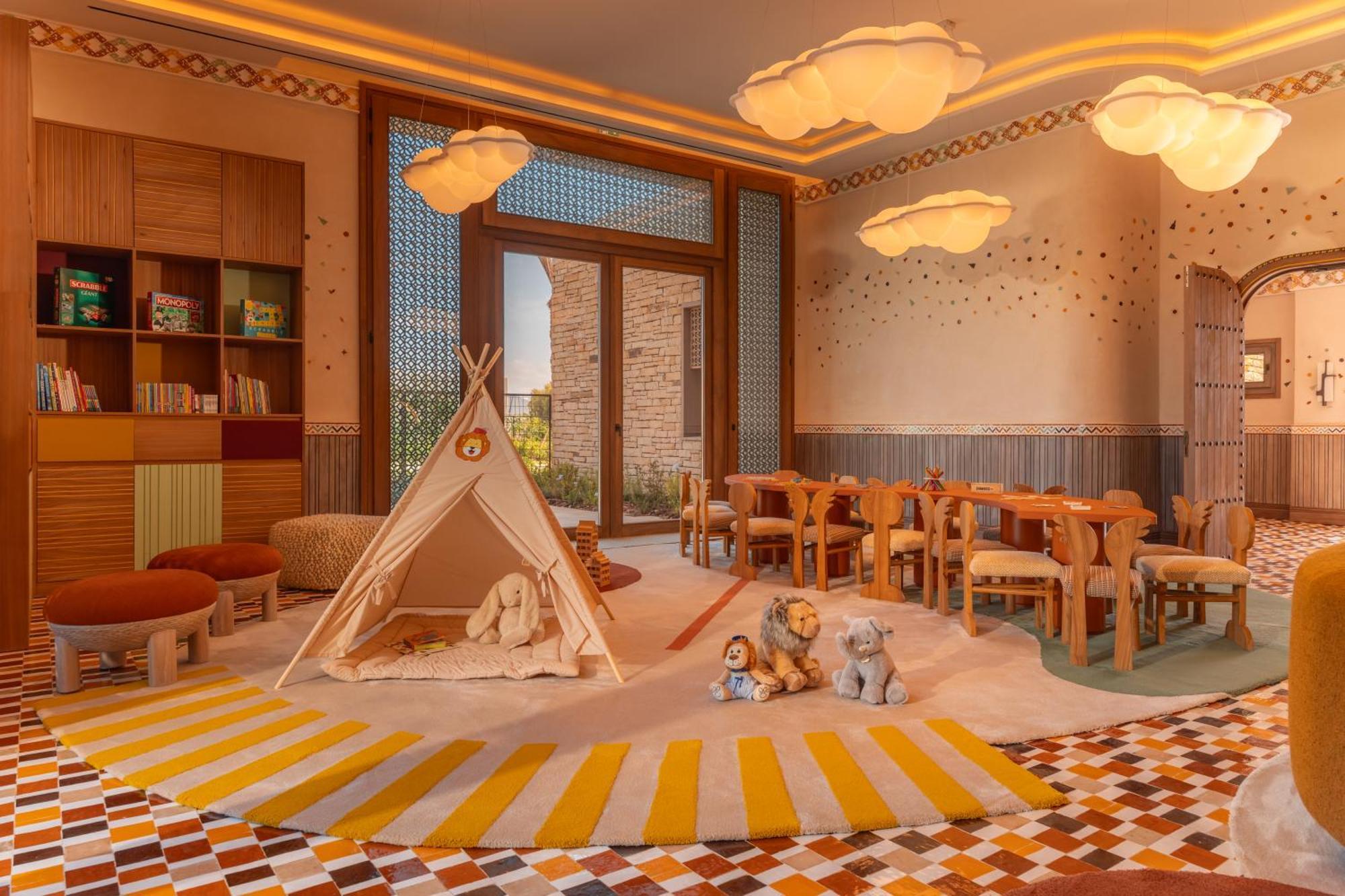 Отель Royal Mansour Tamuda Bay Мдик Экстерьер фото